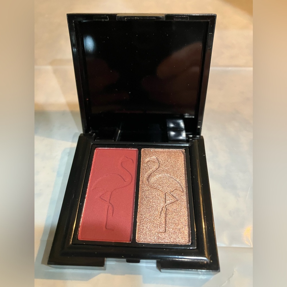 Shaina B. Sultry Eye Duo - Vino & Bae Harbor 2.1 g/.07 oz